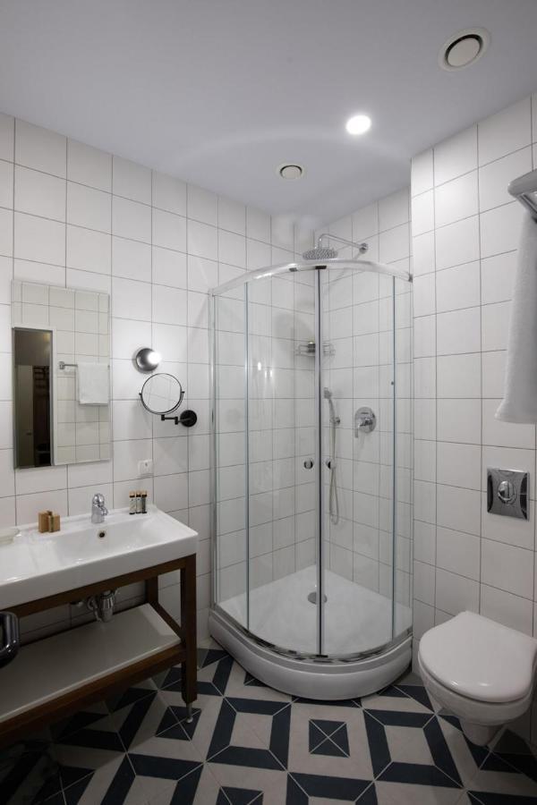 Four Rooms City خاركيف المظهر الخارجي الصورة