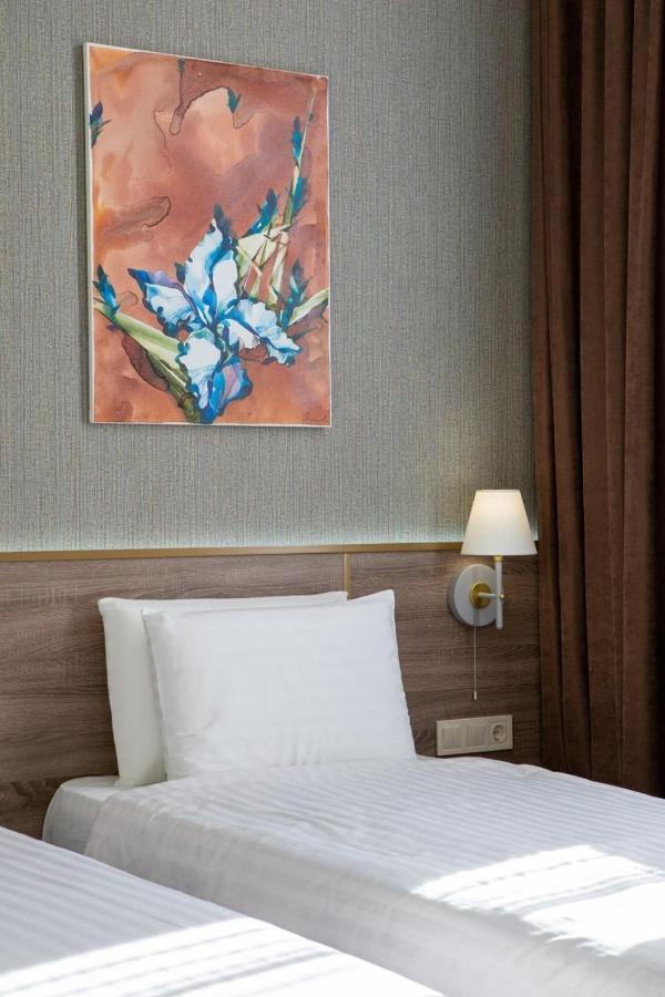Four Rooms City خاركيف المظهر الخارجي الصورة